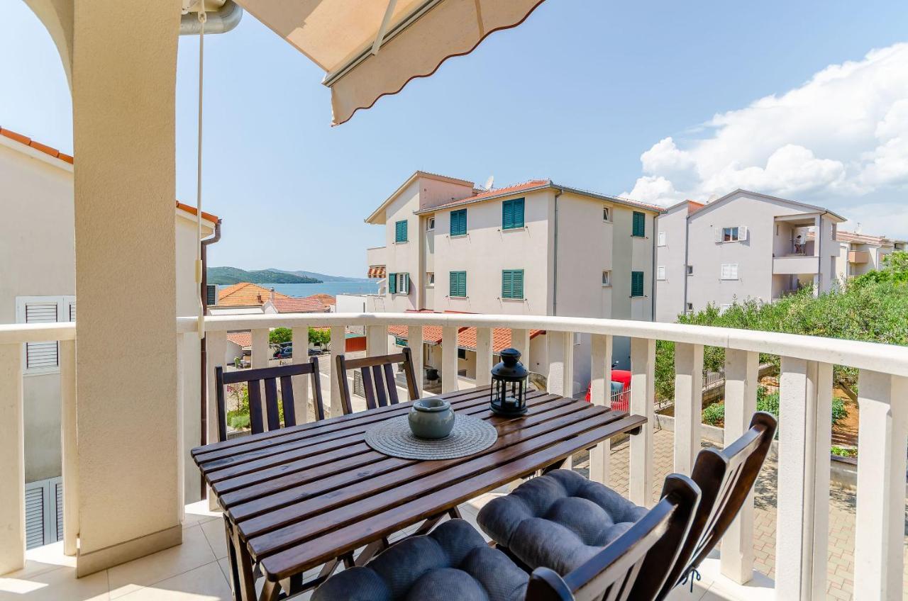 Apartments And Room Maestral تروغير المظهر الخارجي الصورة