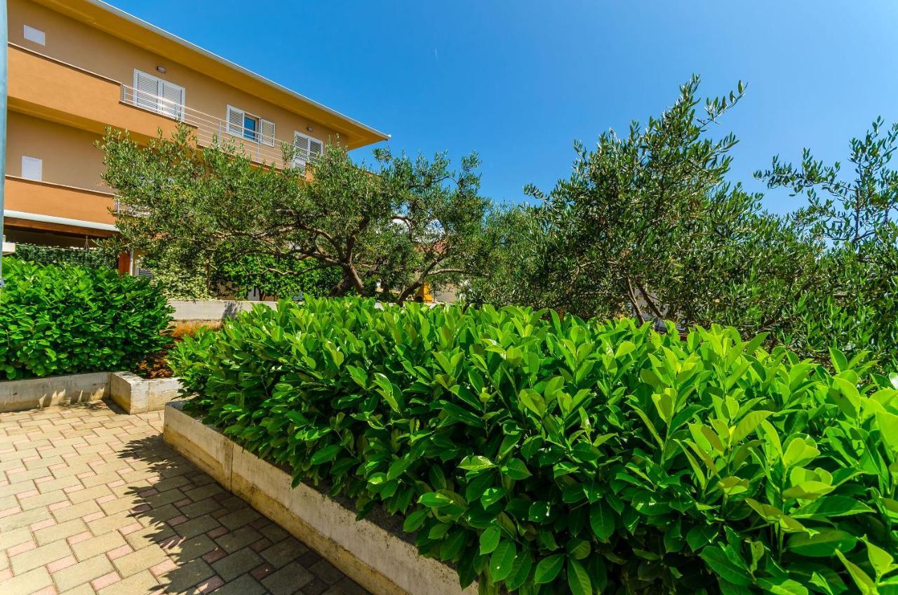 Apartments And Room Maestral تروغير المظهر الخارجي الصورة